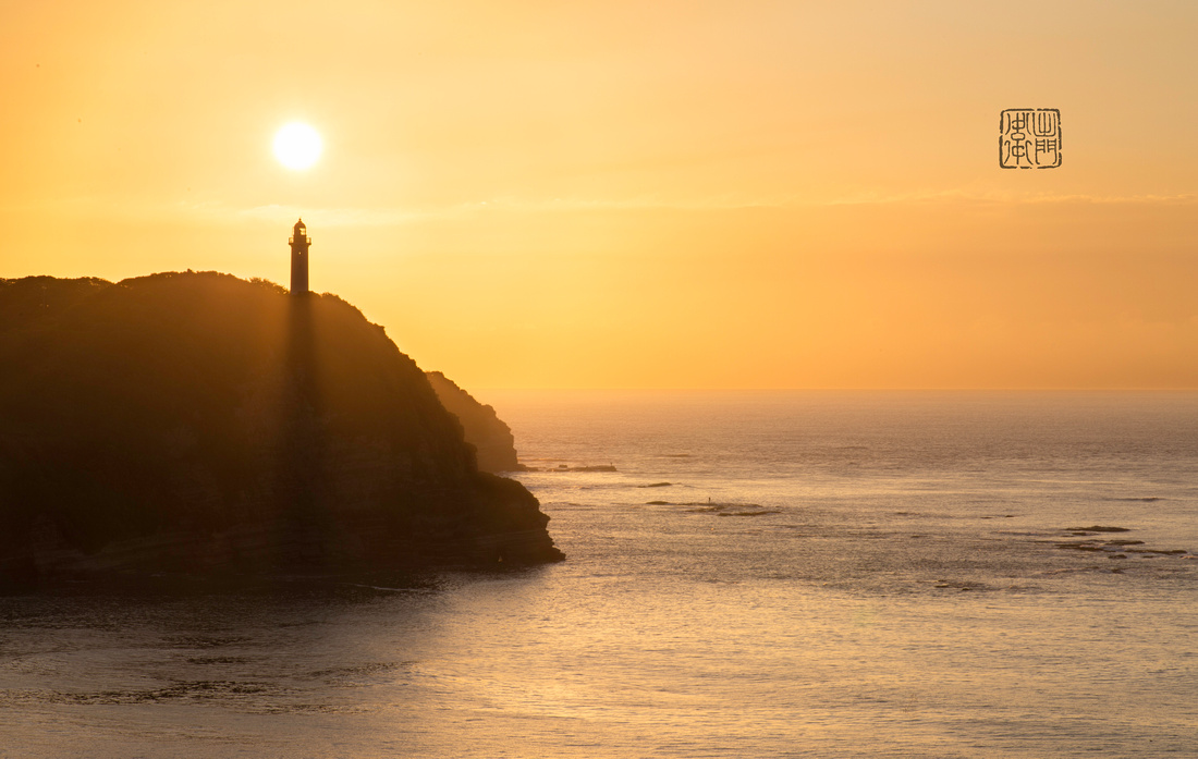 Lighthouse rays_6743 done Hanko